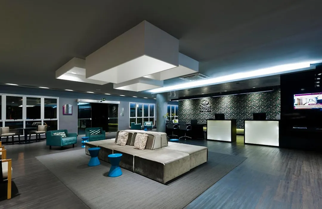 Comfort Suites Flamboyant Goiania-1